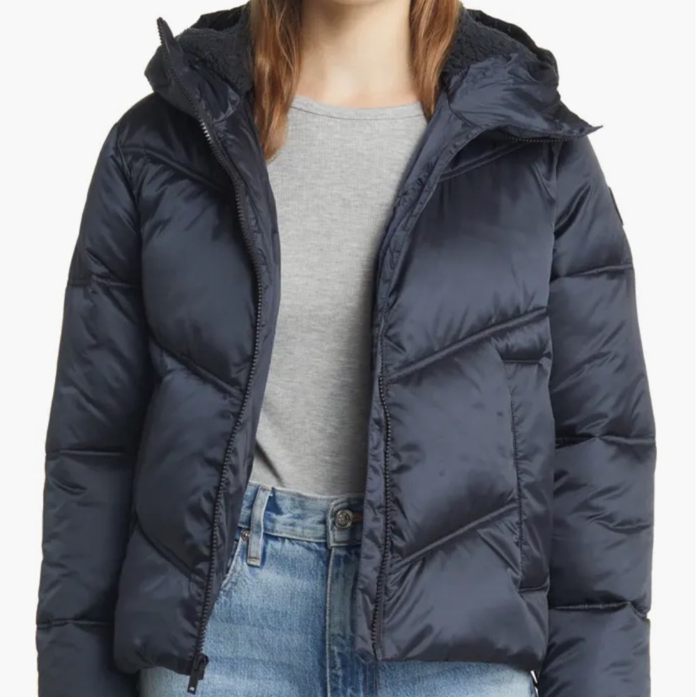 UGG Ronney Water Resistant Crop Puffer Jacket